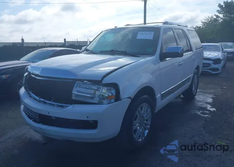 2014 Lincoln Navigator из США, поврежденный, VIN 5LMJJ2J50EEL08280